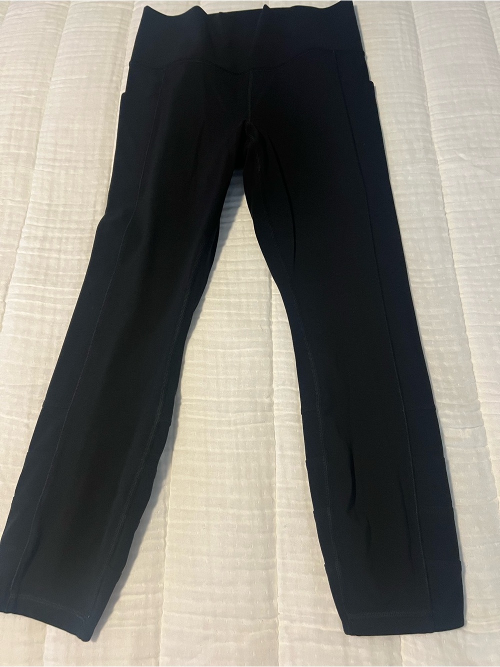Athleta  Black Performance Pants ( never worn)